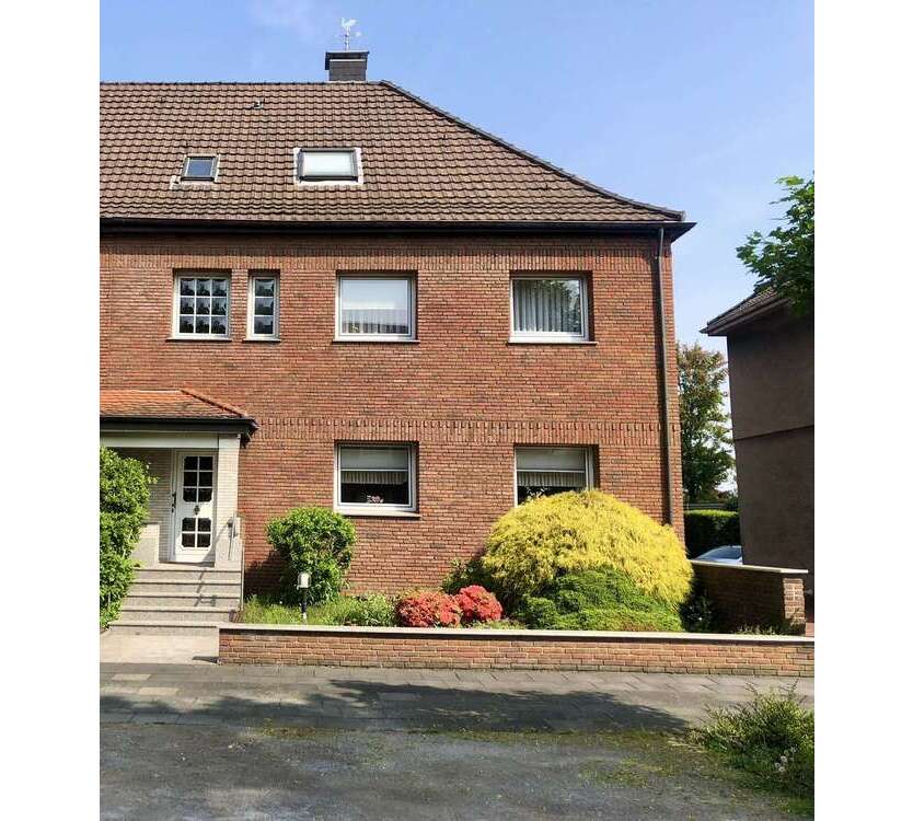 Haus zum Kaufen in Recklinghausen 345.000 € 225 m²