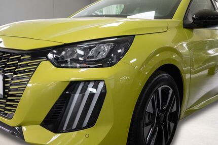 Peugeot 208 9.990 km 22.190 &euro; Gelsenkirchen 45881