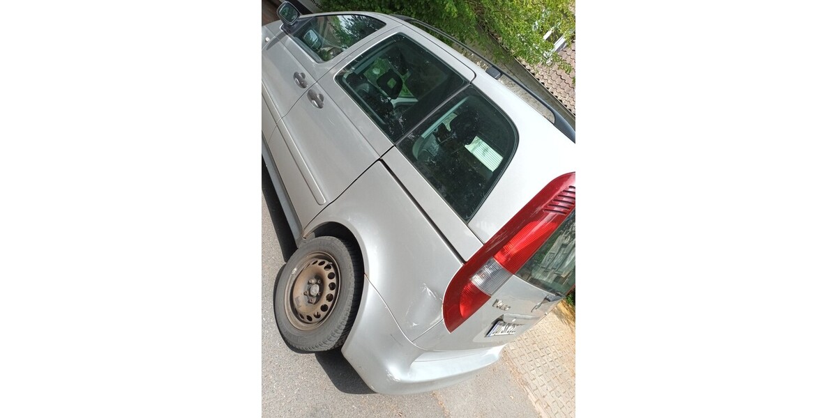 Mercedes-Benz Vaneo 171.000 km 3.700 &euro; Duisburg 47051