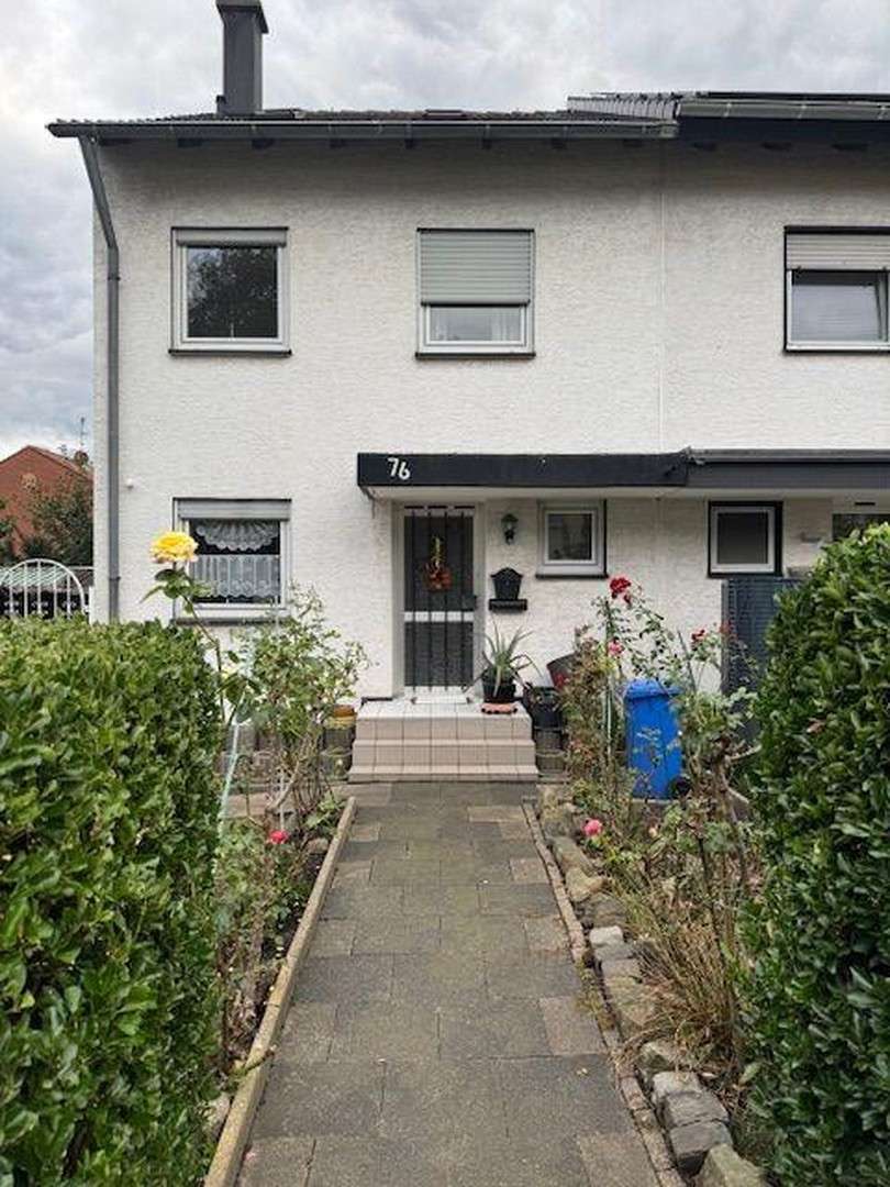 Haus zum Kaufen in Essen 365.000 € 140 m² 5 zimmer