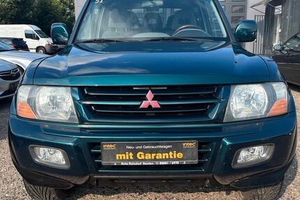 Mitsubishi Pajero 222.000 km 7.499 &euro; Kamp-Lintfort 47475