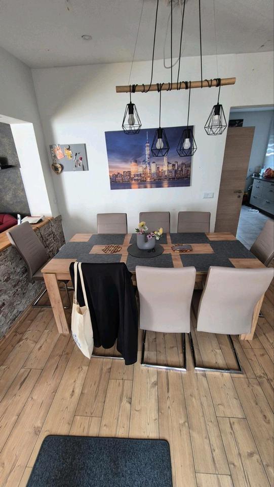 160m2 auf zwei Ebenen - Doppel-Reihenhaus mit großem Garten