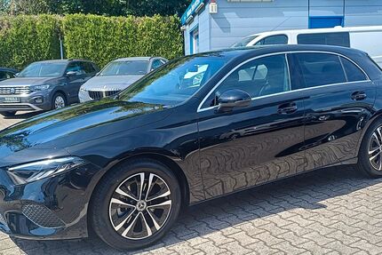 Mercedes-Benz A 200 2.950 km 26.480 &euro; Essen 45307
