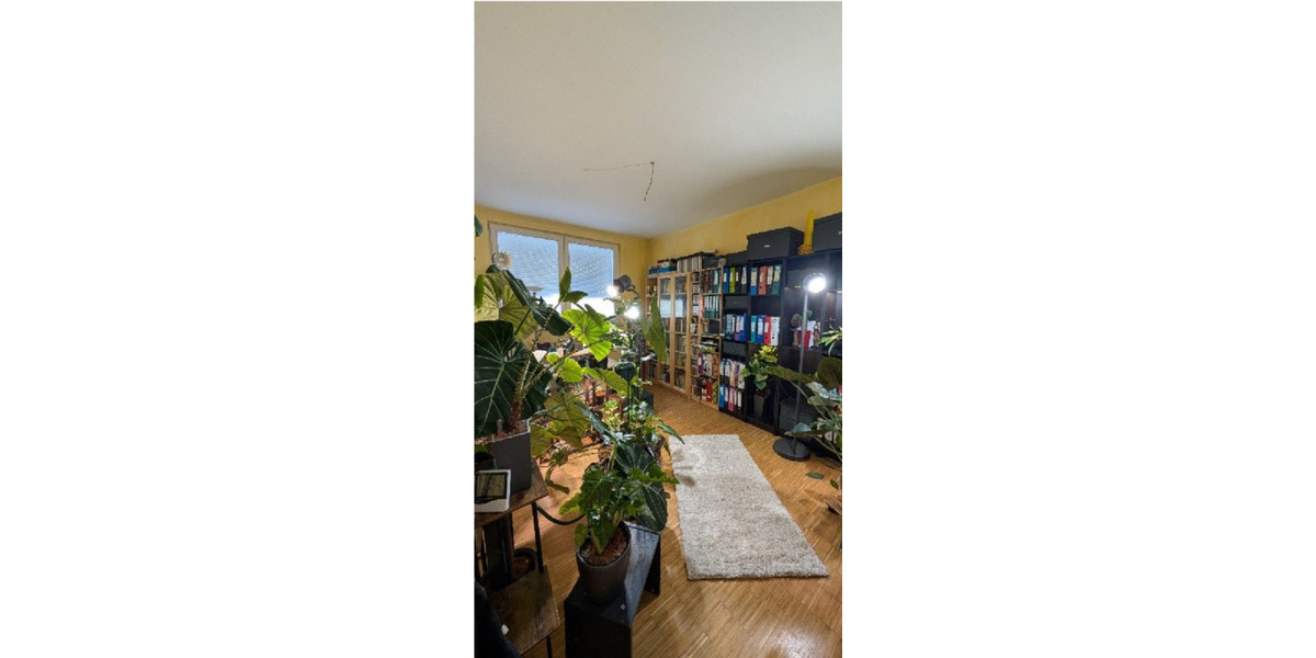 Freistehendes Zweifamilienhaus mit Garten in Düsseldorf Heerdt 8 zimmer