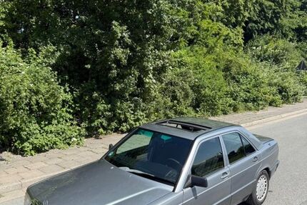 Mercedes-Benz 190 286.000 km 4.999 &euro; Essen 45329