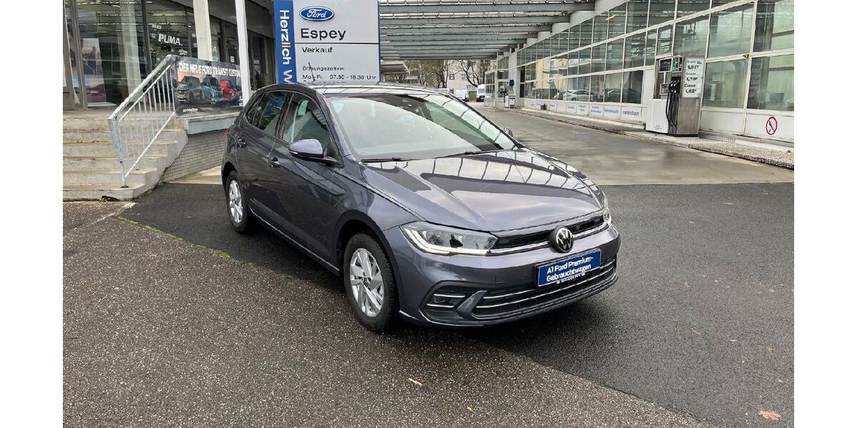 VW Polo 6.001 km 21.690 &euro; Kamp-Lintfort 47475