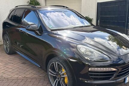 Porsche Cayenne 332.000 km 26.500 &euro; Duisburg 47269