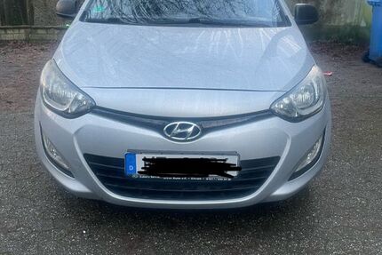 Hyundai i20 121.900 km 4.500 &euro; Mettmann 40822