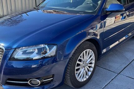 Audi A3 123.719 km 7.950 &euro; Oberhausen 46149