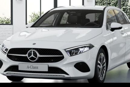 Mercedes-Benz A 180 9.900 km 34.990 &euro; Duisburg 47138