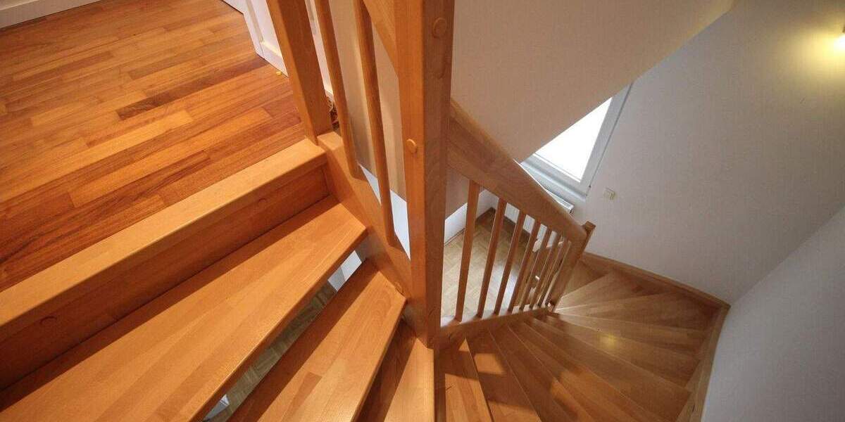 Reihenmittelhaus Düsseldorf Stockum - 4 Zimmer, 105 m&sup2;, 800.000&euro; | Angebot:25769451