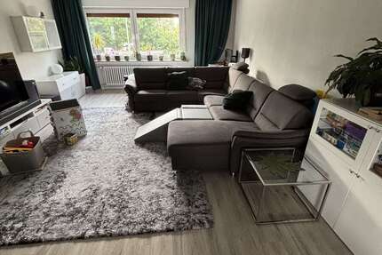 Wohnung Duisburg Mittelmeiderich - 4 Zimmer, 126 m&sup2;, 950&euro; | Angebot:26401029