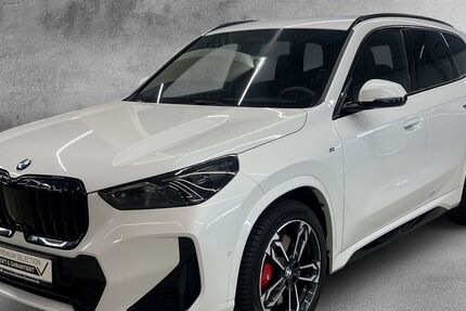 BMW X1 9.811 km 39.375 &euro; Krefeld 47800
