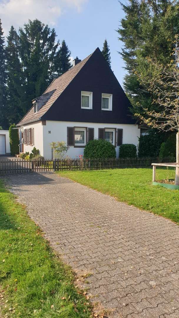 Haus zum Kaufen in Krefeld 580.000 € 100 m² 6 zimmer