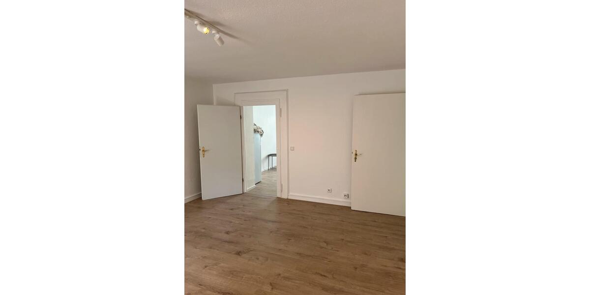 Etagenwohnung Düsseldorf Pempelfort - 2 Zimmer, 55 m&sup2;, 1.110&euro; | Angebot:26397840