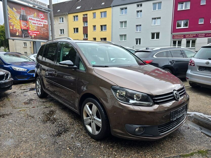 VW Touran 198.000 km 6.200 € Essen 45144