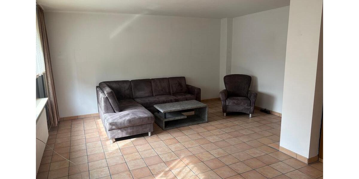 Mehrfamilienhaus, Wohnhaus Krefeld Dießem - 360.000&euro; | Angebot:26423534