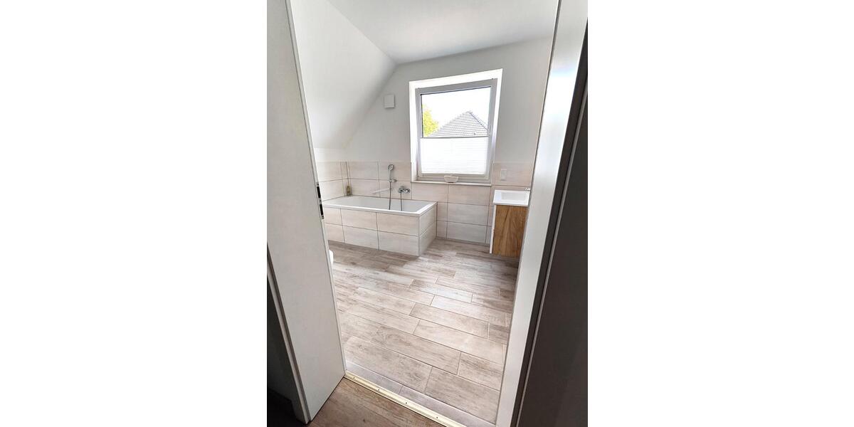 Einfamilienhaus Kamp-Lintfort Lintfort - 5 Zimmer, 100 m&sup2;, 559.000&euro; | Angebot:26589502