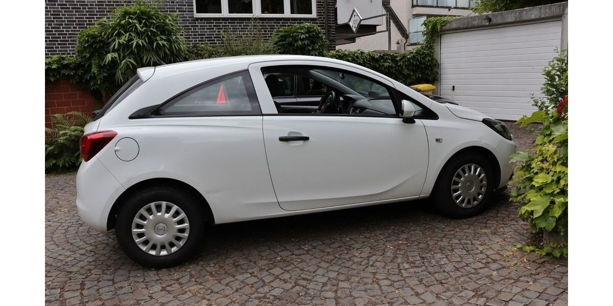 Opel Corsa 37.400 km 6.900 &euro; Bottrop 46236