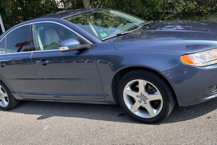 Volvo S80 175.000 km 7.500 &euro; Düsseldorf 40231