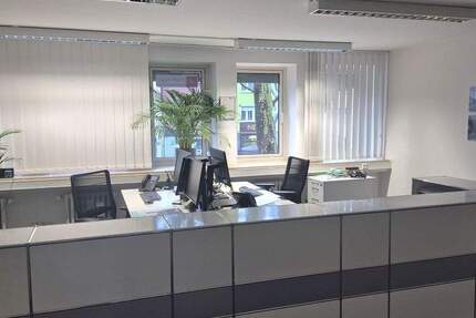 Gewerbeobjekt Krefeld Cracau - 1 Zimmer, 272 m&sup2;, 1.635&euro; | Angebot:25692544