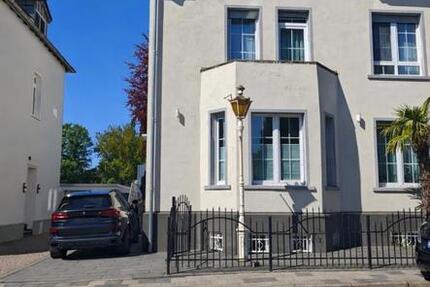 Haus Wesel - 10 Zimmer, 280 m&sup2;, 550.000&euro; | Angebot:26891022