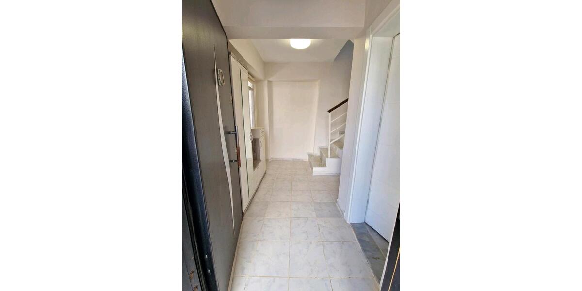 Einfamilienhaus Duisburg - 1 Zimmer, 120 m&sup2;, 315.000&euro; | Angebot:27159901