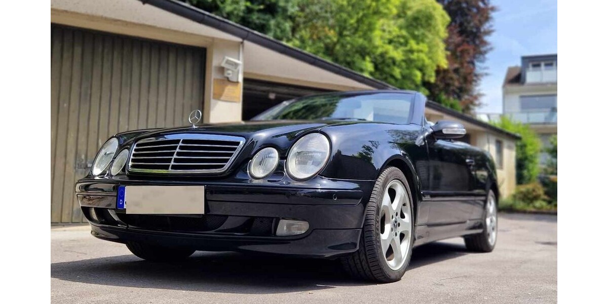 Mercedes-Benz CLK 320 165.500 km 11.990 &euro; Moers 47441