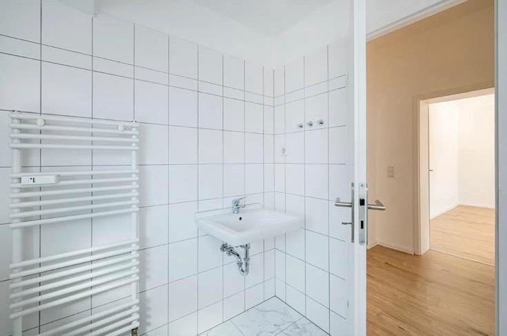 Dachgeschoßwohnung Krefeld Gartenstadt - 3 Zimmer, 75 m&sup2;, 1.000&euro; | Angebot:26167280