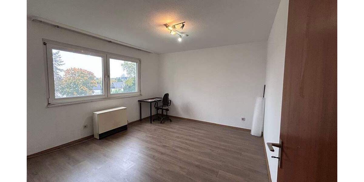 Attraktive 3,5-Zimmer-Eigentumswohnung mit Balkon und Personenaufzug in gepflegten Mehrfamilienhaus 3 zimmer