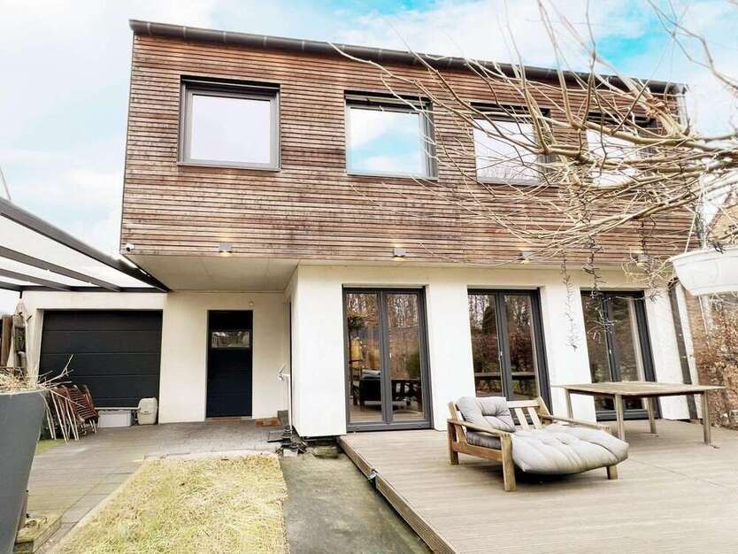 Haus zum Kaufen in Duisburg 495.000 € 175 m²