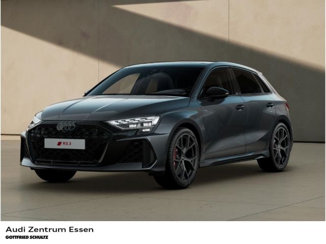 Audi RS3 2.500 km 74.380 € Essen 45143
