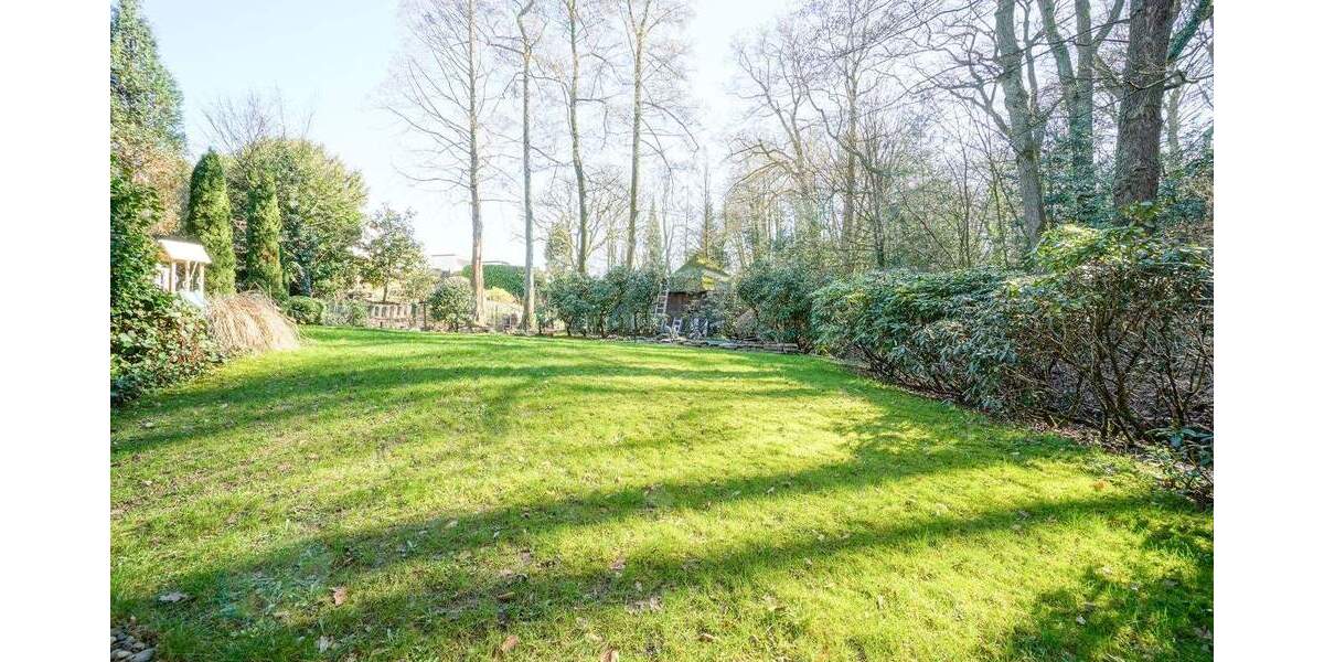 Etagenwohnung Mülheim an der Ruhr Saarn - 3 Zimmer, 94 m&sup2;, 1.300&euro; | Angebot:25670661