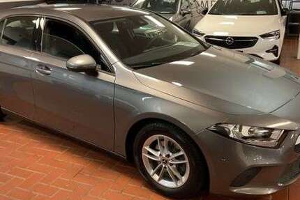 Mercedes-Benz A 180 50.000 km 19.790 € Wülfrath 42489