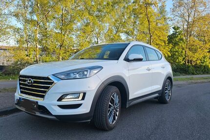 Hyundai TUCSON 71.250 km 18.500 &euro; Bottrop 46240