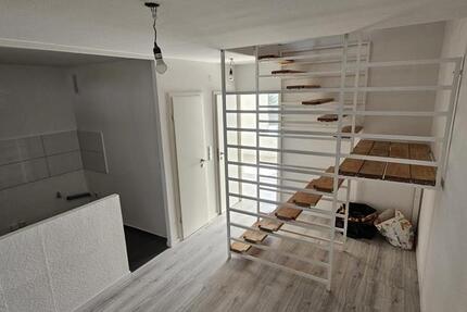 Wohnung Krefeld Benrad - 4 Zimmer, 75 m&sup2;, 1.000&euro; | Angebot:25401598