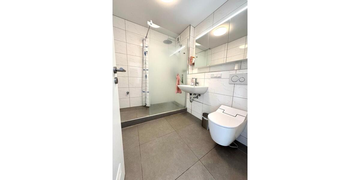 Etagenwohnung Düsseldorf Stadtbezirk 6 - 4 Zimmer, 121 m&sup2;, 665.000&euro; | Angebot:27098629