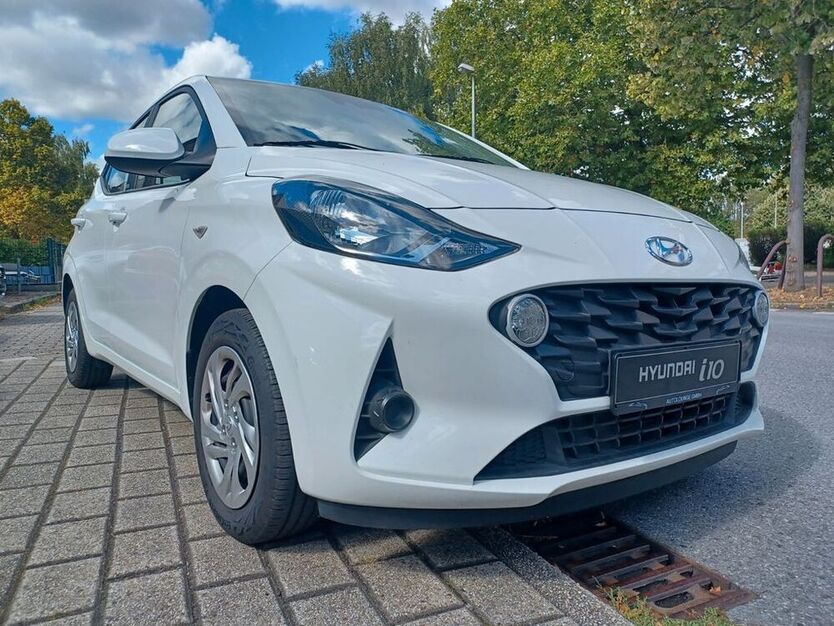 i10
