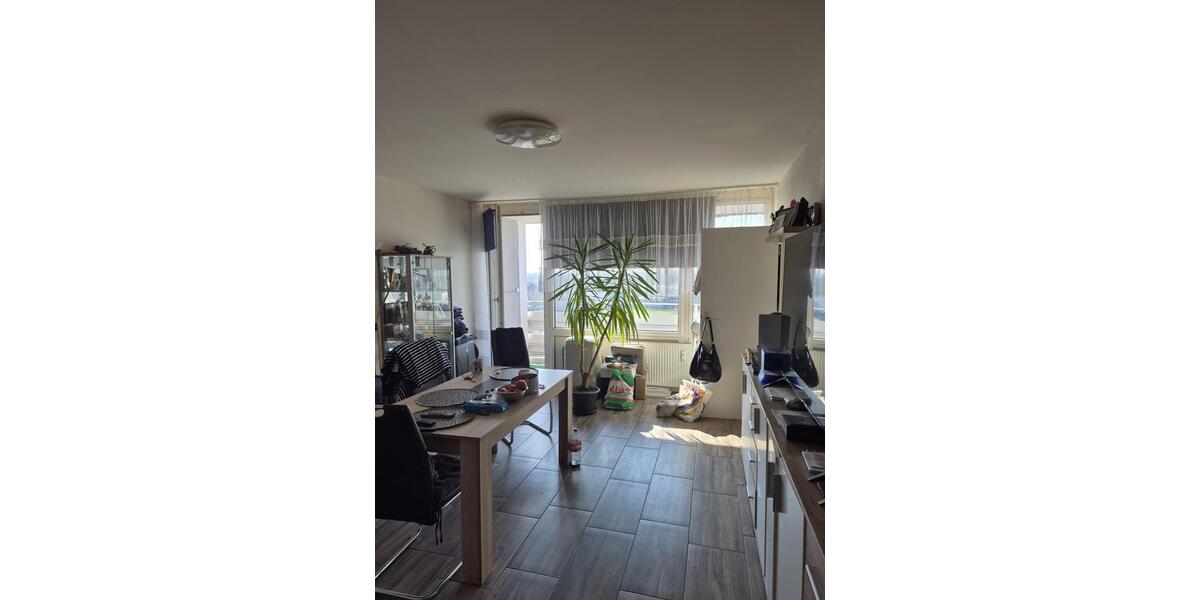 Etagenwohnung Krefeld Dießem - 1 Zimmer, 42 m&sup2;, 650&euro; | Angebot:26305483