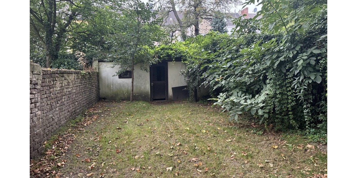 Mehrfamilienhaus, Wohnhaus Krefeld Cracau - 9 Zimmer, 265 m&sup2;, 380.000&euro; | Angebot:24037783