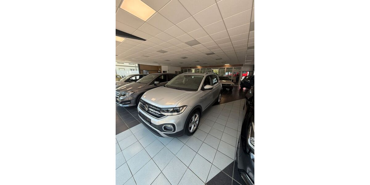 VW T-Cross 14.130 km 19.100 &euro; Wülfrath 42489