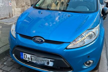 Ford Fiesta 70.100 km 4.800 &euro; Düsseldorf 40235
