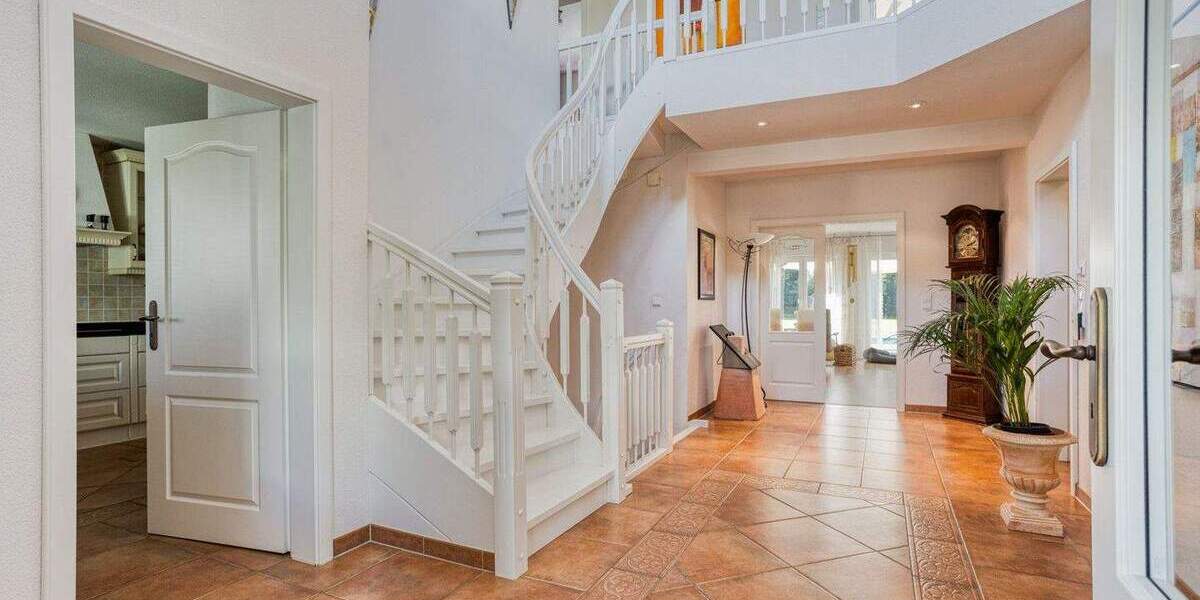 Einfamilienhaus Meerbusch Büderich - 6 Zimmer, 274 m&sup2;, 2.350.000&euro; | Angebot:25389356