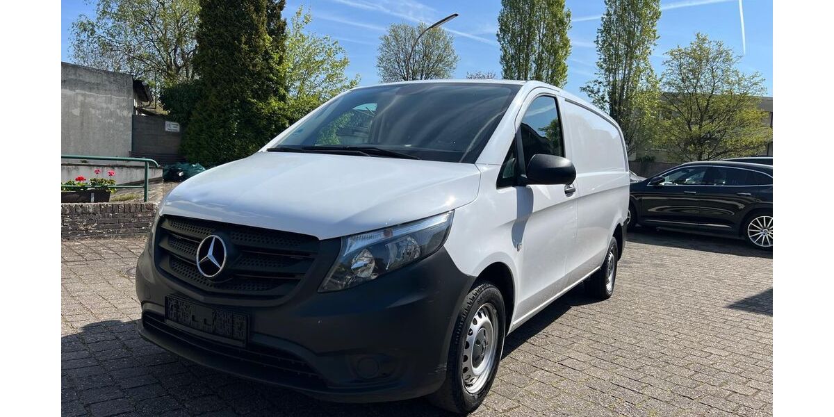 Mercedes-Benz Vito 152.435 km 8.980 &euro; Düsseldorf 40597