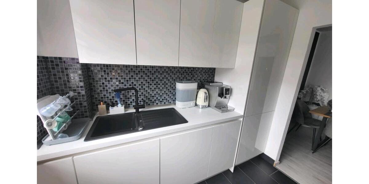 *Kernsaniertes Badezimmer* Stilvolle 2-Zimmer-Wohnung mit Balkon 2 zimmer