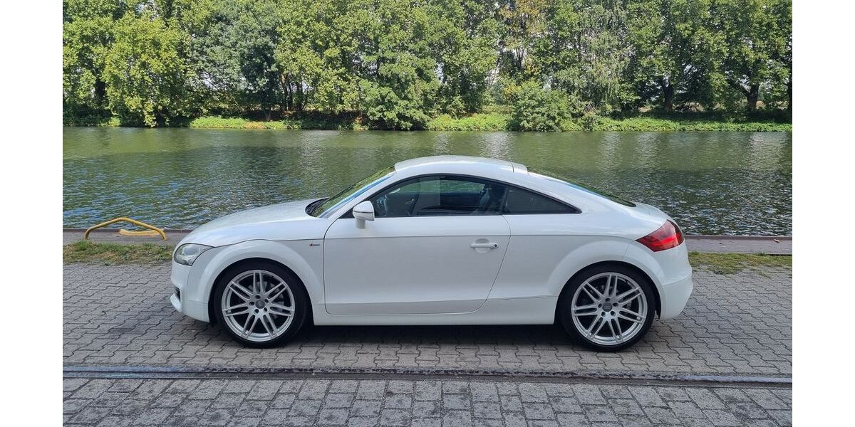 Audi TT 180.000 km 8.600 &euro; Mülheim an der Ruhr 45478