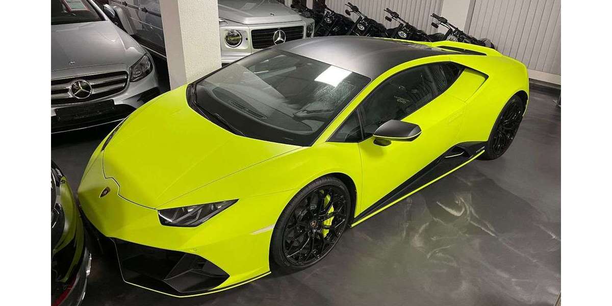 Lamborghini Huracán 6.968 km 319.000 &euro; Düsseldorf 40625