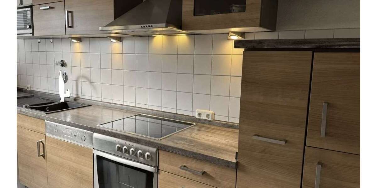 Etagenwohnung Oberhausen Schmachtendorf - 3 Zimmer, 82 m&sup2;, 1.500&euro; | Angebot:25980157