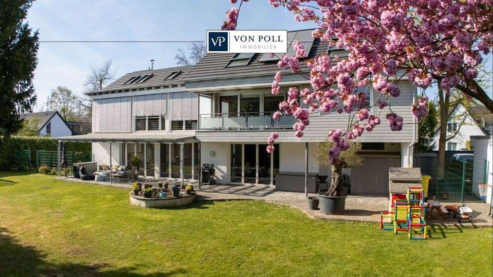Haus zum Kaufen in Neuss 1.650.000 € 410 m²