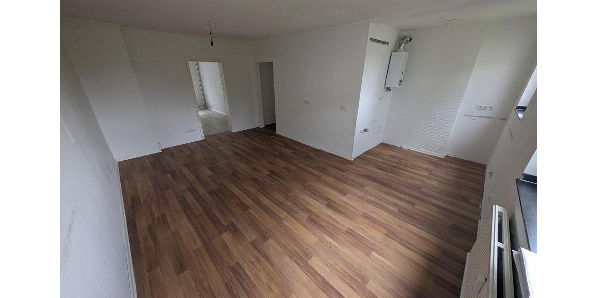 3-Zimmer-Wohnung mit Balkon AB SOFORT Bezugsfrei!!! 3 zimmer